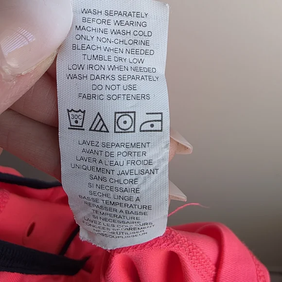 Brooks Running Dash Hoodie in Bright Pink - Picture 11 of 11